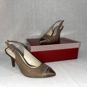 Dressbarn | Nanette Taupe Pointed Toe Slingback Heels | Size 7.5